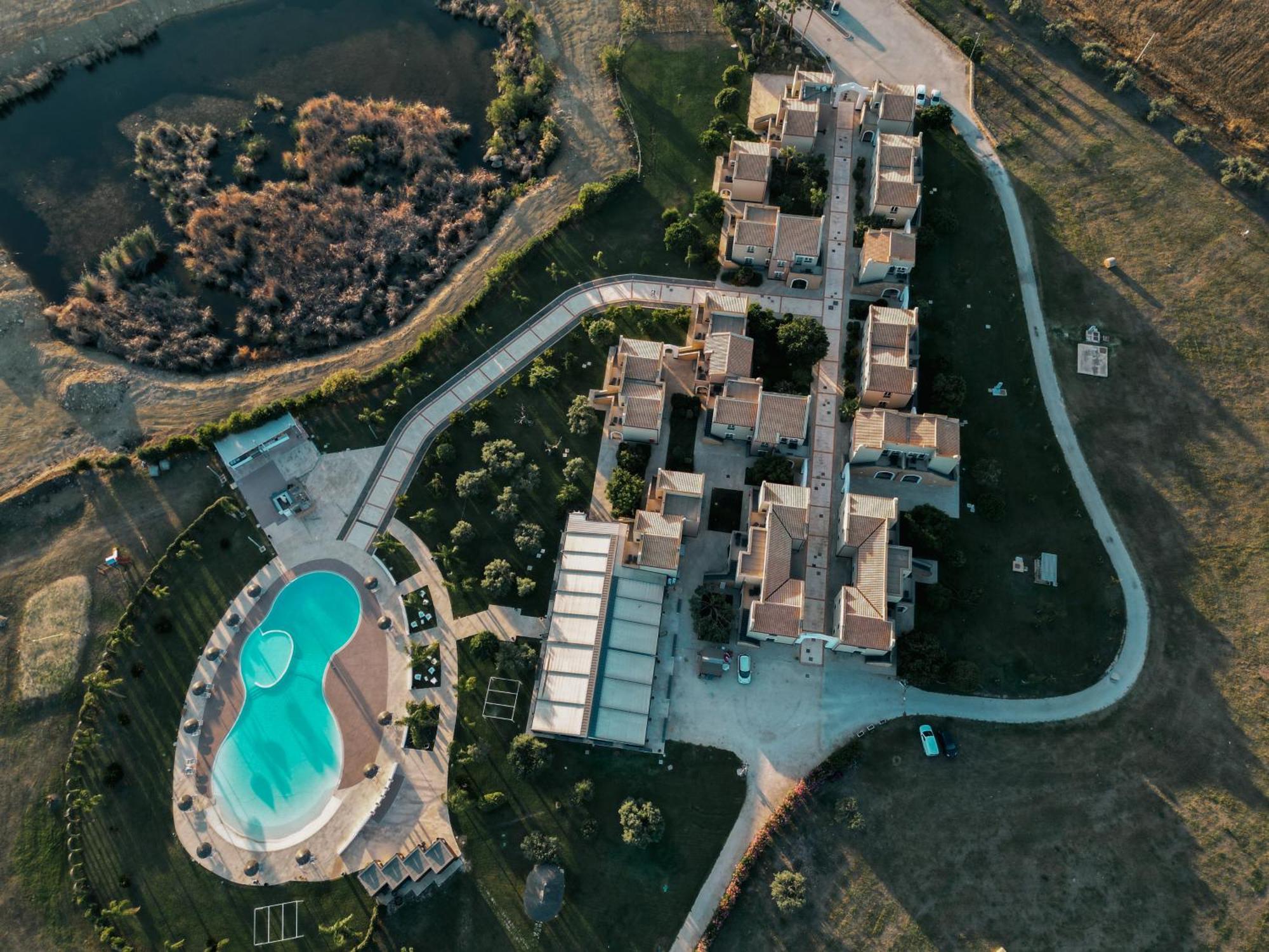 Residence Archimede ฟานูซา ภายนอก รูปภาพ